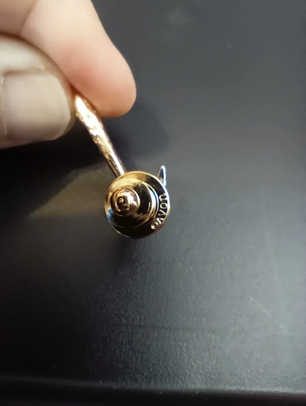 Vintage Avon Hammer Tie Tack